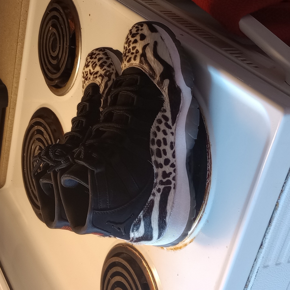 Jordan 9